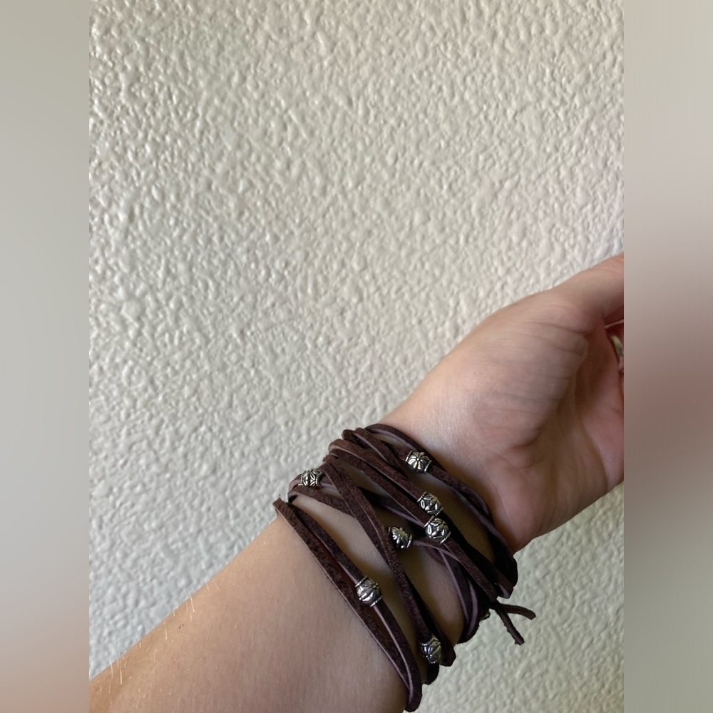 Brown Suede Rose Pendant Wrap Necklace/ Bracelet - Picture 4 of 10